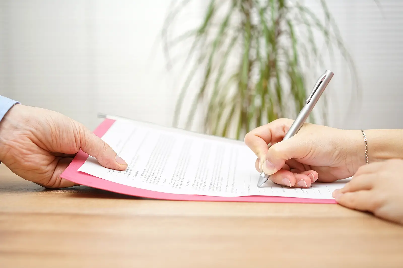 When Should Landlords Issue a Pay or Quit Notice?